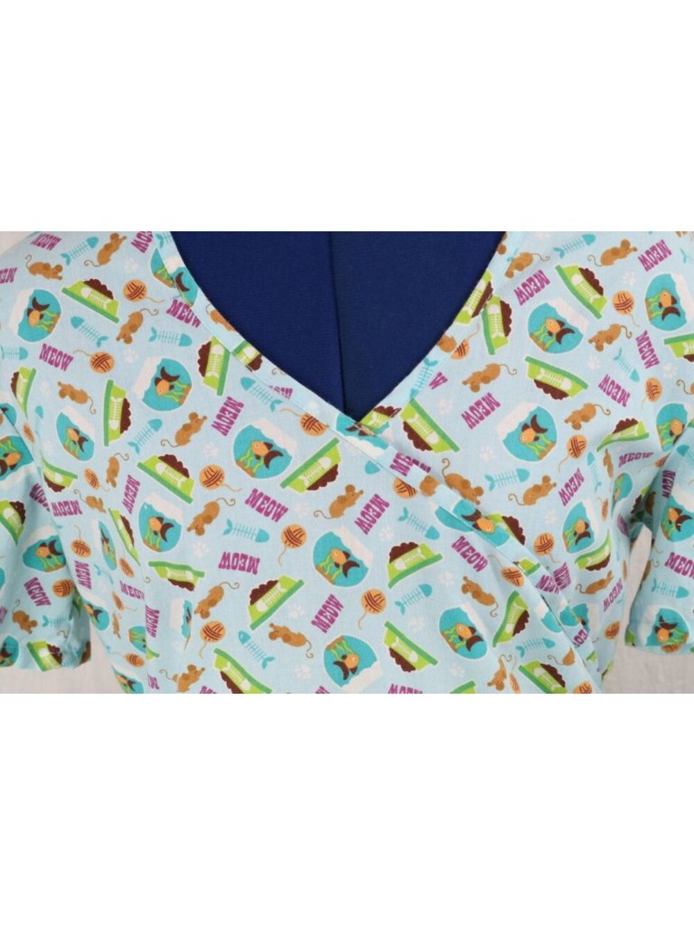 Y2K Scrub Top Womens M Blue Cat Whimsical Meow Novelty Cartoon Medical Vet VTG - Picture 7 of 9